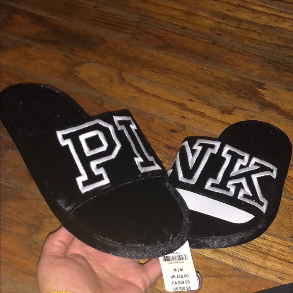 PINK VELVET SLIDES ✨